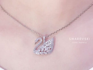 สินค้าพร้อมส่งในไทย ของแท้100%Swarovskiแท้ สร้อย swarovski ของแท้ swarovski LAKE necklaceสร้อยคอ swarovski สวารอฟส ของแ