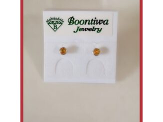 ต่างหูพลอยแท้ พลอยบุษราคัม​ พลอยตามราศีเกิดวันจันทร์​  สีเหลืองตองอ่อน