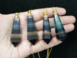 จี้หินฟลูออไรต์ หินฟลูออไรท์ หินฟลูออไรด์(Fluorite)เพนดูลั่ม ลูกดิ่ง Pendulumชิ้นละ1