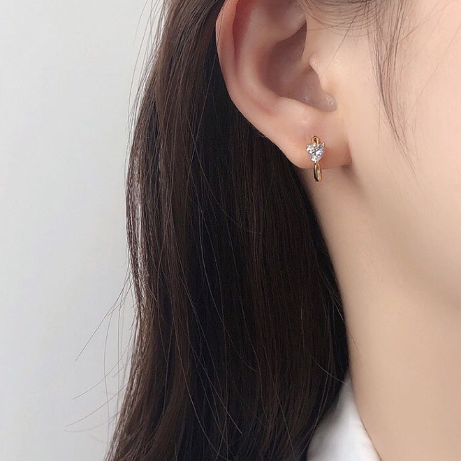 003-littlegirl gifts-ต่างหูห่วงฝังเพชรรูปหัวใจs925