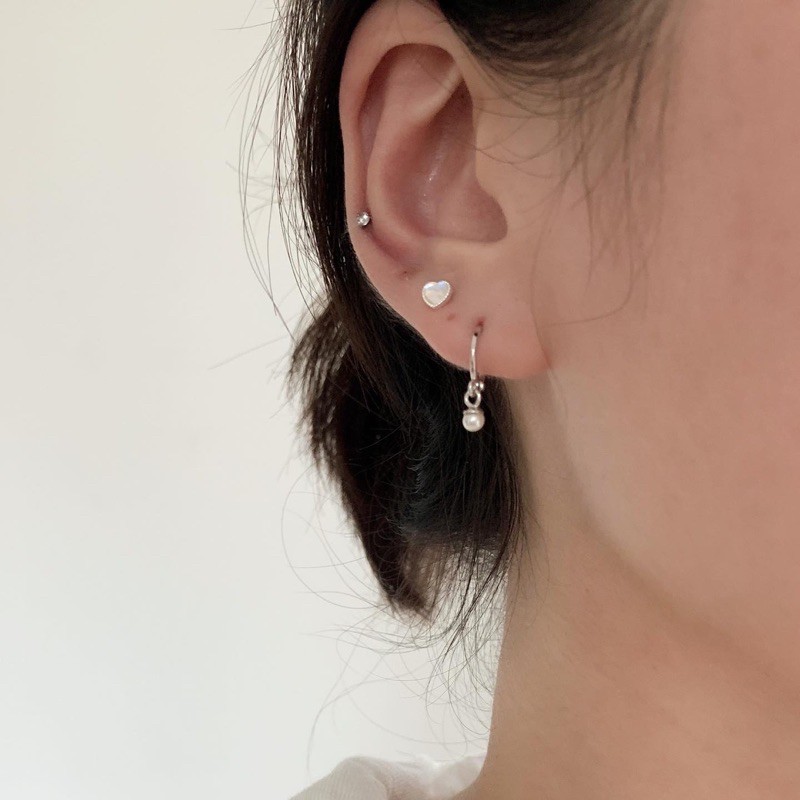 A.piece  [all silver 925] ต่างหูห่วง ต่างหูเงินแท้ Pearl drop one-touch