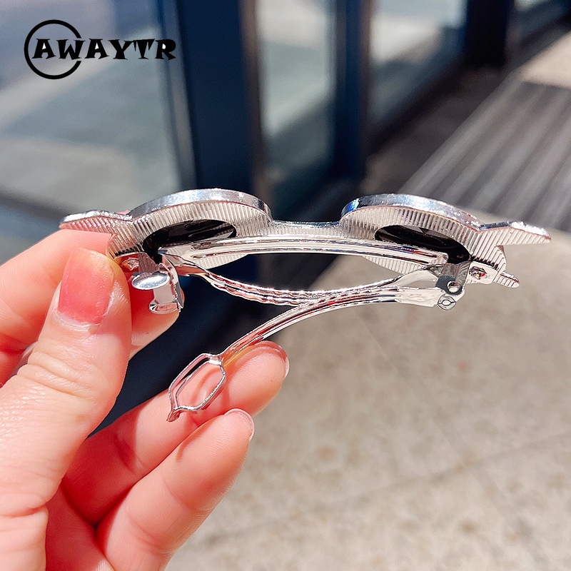 Awaytr กิ๊บติดผม แว่นตากันแดด สีดํา เครื่องประดับ สําหรับผู้หญิง