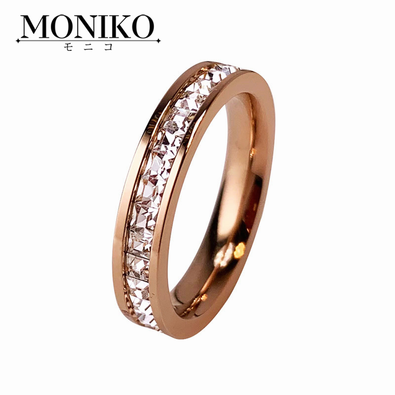 MONIKO แหวนเพชรไทเทเนียมเหล็กและแถวคู่ 24K สีโรสโกลด เข้ากับทุกการแต่งกาย สําหรับผู้หญิง