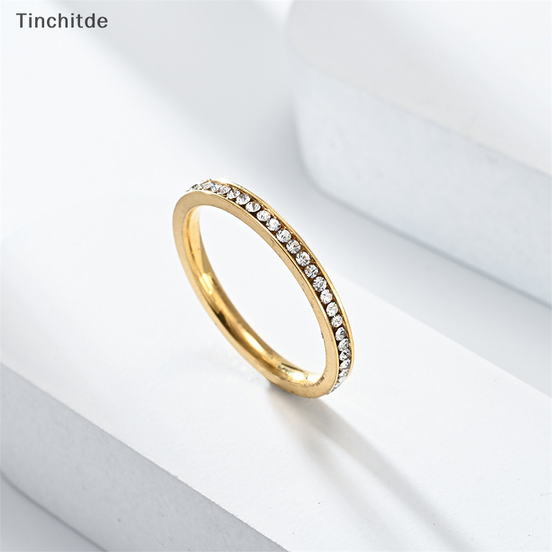 [Tinchitde] แหวนสเตนเลส ฝังเพชร สวยงาม แวววาว แฟชั่นเรียบง่าย สําหรับผู้หญิง และผู้ชาย [Preferred]