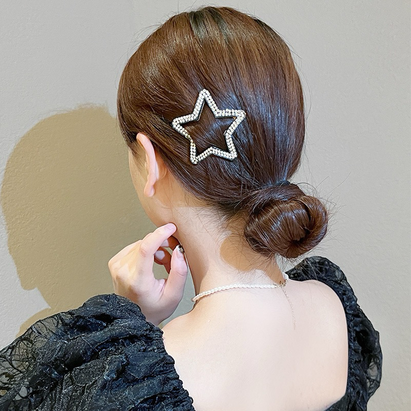 กิ๊บติดผม Star Glitter Clip ทรงน่ารักประดับกลิตเตอร์วิบวับ พร้อมส่ง