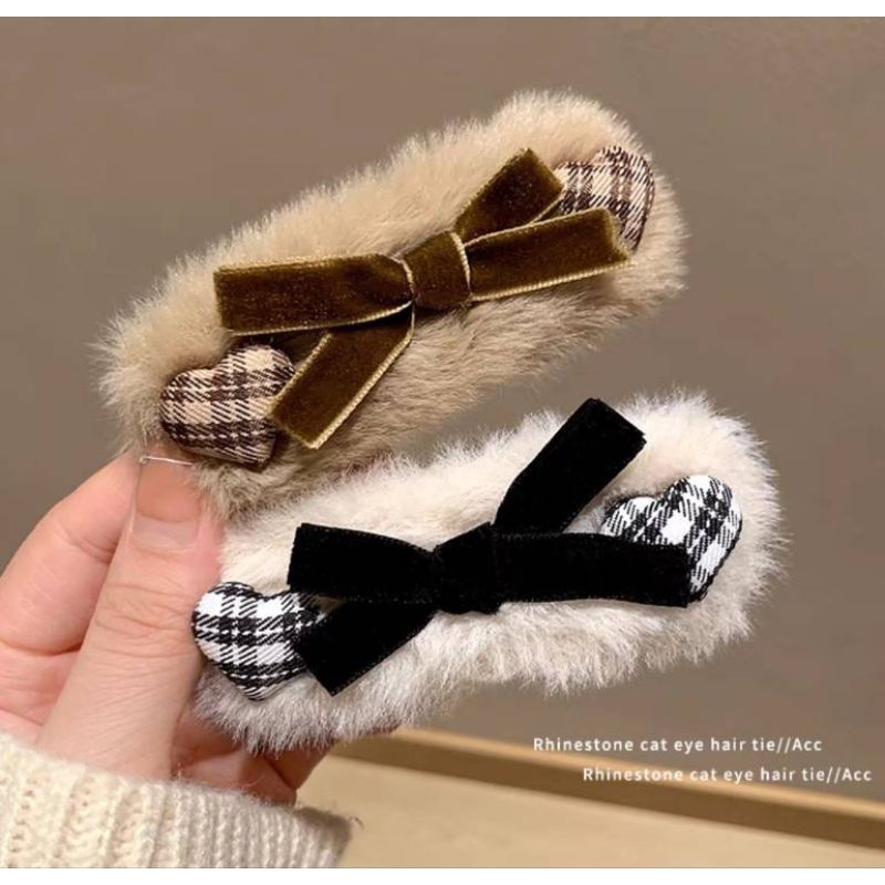 กิ๊ฟหนีบผม กิ๊ฟหนีบผมขนนุ่มๆลายน่ารัก พร้อมส่ง