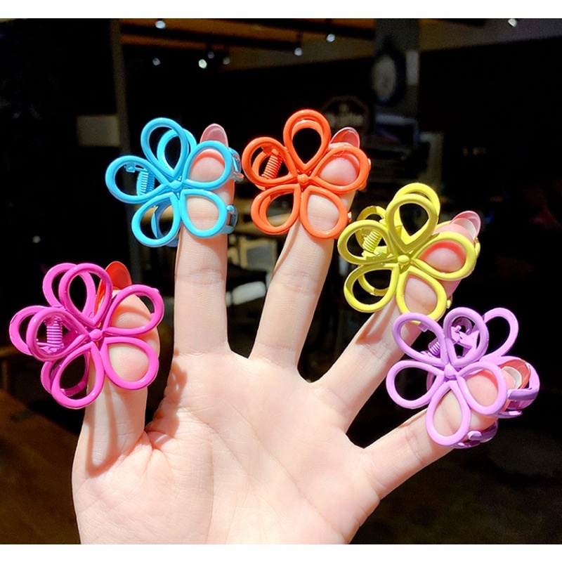 พร้อมส่ง  E-15 กิ๊บหนีบผมดอกไม้ สีสดใส