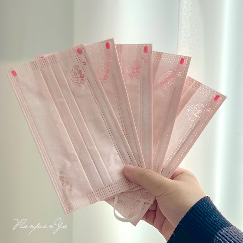 พร้อมส่ง            ลายการ์ตูนน่ารัก สีพาสเทล มี 3 สี สีชมพู สีม่วง สีขาว ( 1แพ็ค 50ชิ้น )หนา