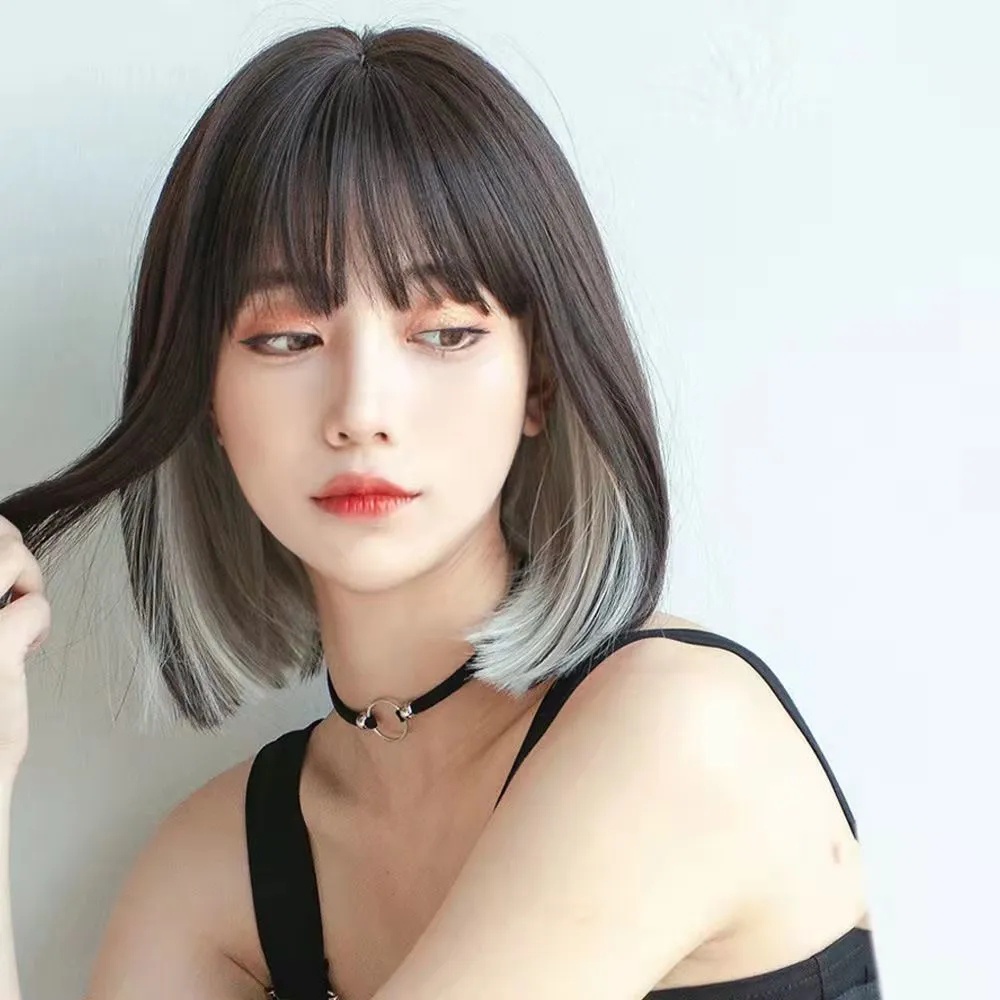 วิกผมสั้น ยาว​ 28 cm. มีหนังศีรษะ​ รุ่น​ UD เหมือนผมจริงมากๆ​​ ผมนิ่ม​ แถมเน็ต​คลุมผม