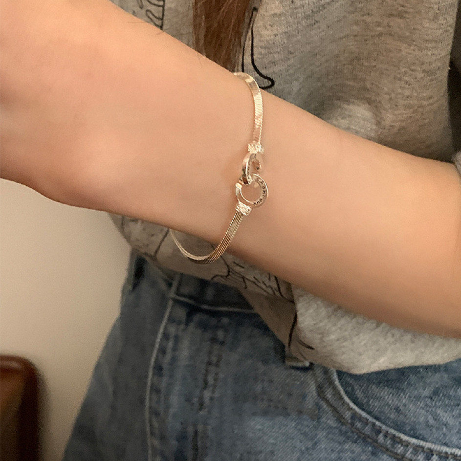 สร้อยข้อมือเงินสเตอร์ลิง จี้รูปงู ทรงสี่เหลี่ยม สไตล์มินิมอล หรูหรา สําหรับผู้หญิง