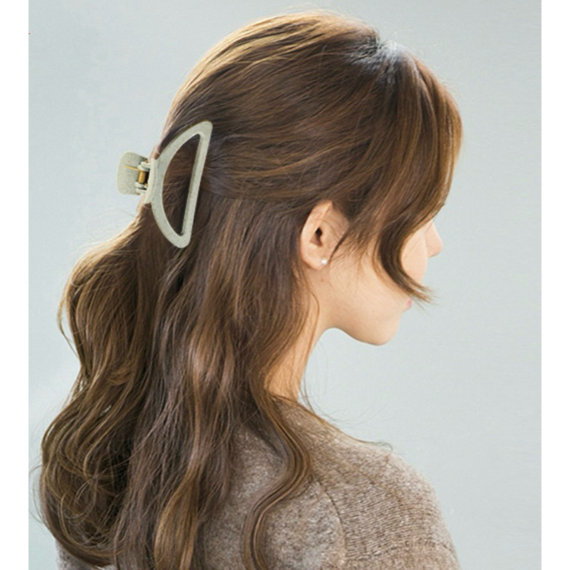ส่งจากไทยกิ๊บติดผมหนีบผมทรงเหลี่ยมครึ่งวงกลม