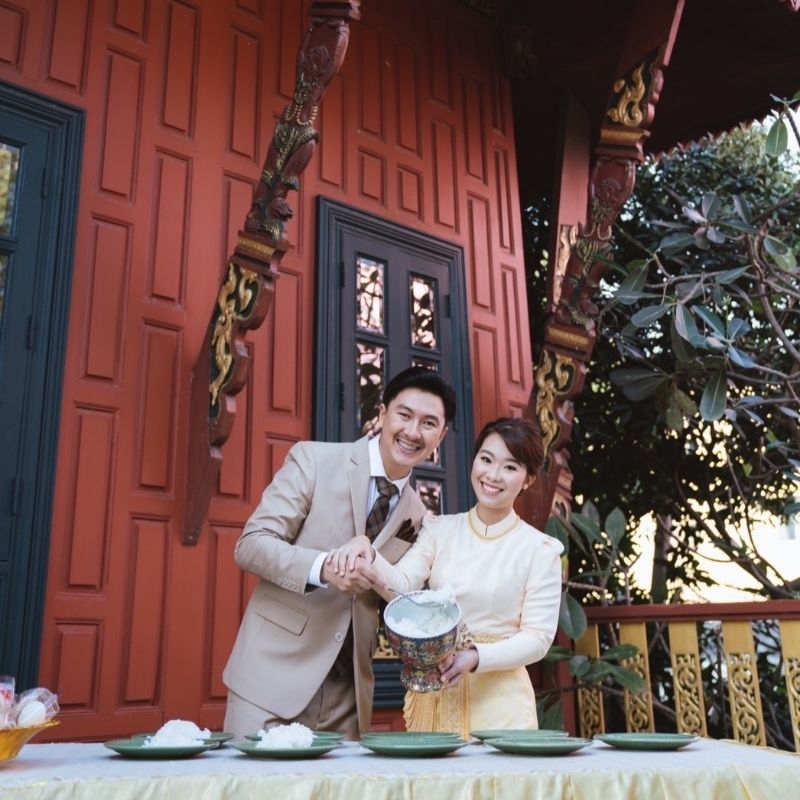 เซ็ทเนคไทผ้าวูลน้ำตาลลายตาราง + ผ้าเช็ดหน้าสูท-Wool Necktie+ pocket square set