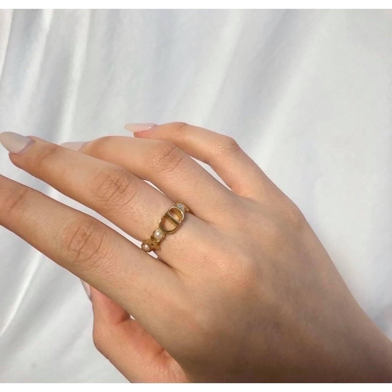แหวน D สวยปังมากค่ะ (พร้อมส่ง)