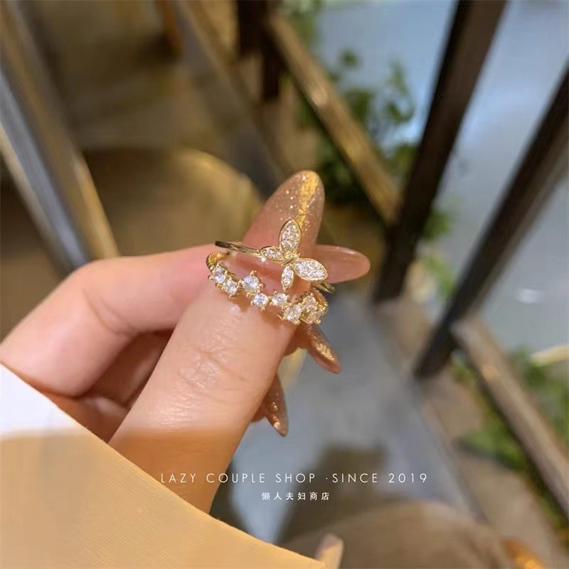 แหวน สองชั้น รูปผีเสื้อ หรูหรา ปรับขนาดได้ ไม่ซีดจาง สไตล์เกาหลี สําหรับผู้หญิง