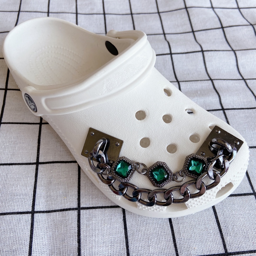 【 Ooyoudo】ใหม่ สายโซ่โลหะ ประดับไข่มุก และเพชร สําหรับตกแต่ง croc DIY【แตะผู้หญิง jibitz อุปกรณ์เสริม】
