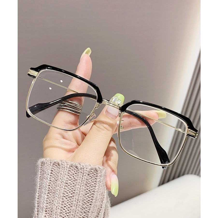 【สต๊อกไทยพร้อมส่ง】 เเว่นอ่านหนังสือ แว่นสายตายาว  รุ่นใหม่ล่าสุด กรองแสงสีฟ้า  G-18