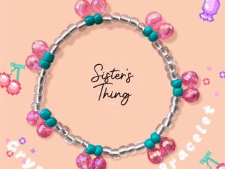 Sister’s Thing Studio   Crystal Cherry Bracelet   กำไลข้อมือลูกปัดคริสตัลลายเชอร์รี่ (ยืดได้)