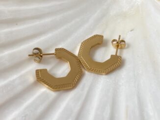 imean.store - Pentagon pin earring | ต่างหูงานทองชุบ 18K gold