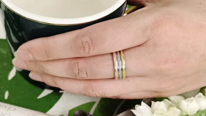 เครื่องประดับแหวนสแตนเลสสีทองสีเงินสไตล์เกาหลี Unisex #5040 2มม.
