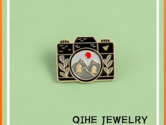 To Get Outside Enamel Pin Camera Brooch Explorer Jewelry  Fashion Pins Gifts for Friends