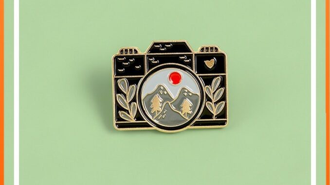 To Get Outside Enamel Pin Camera Brooch Explorer Jewelry  Fashion Pins Gifts for Friends