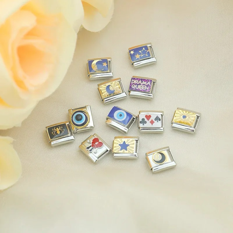 ชาร์ม Italian Charm Bracelet