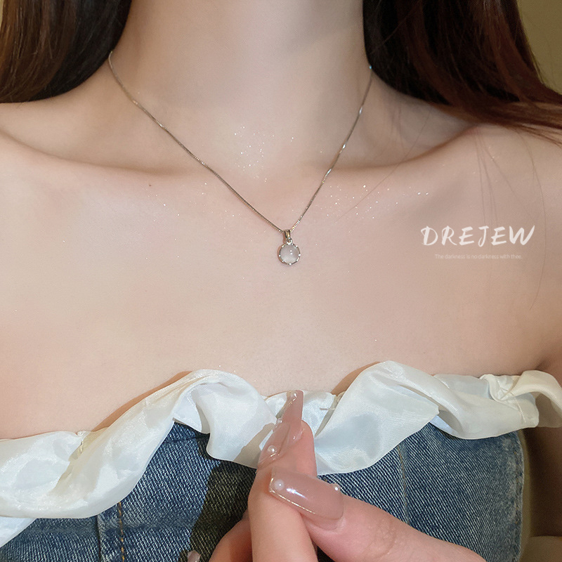DREJEW สร้อยคอโซ่ จี้ทรงกลม เรขาคณิต เรียบง่าย ความรู้สึกสูง เครื่องประดับแฟชั่น