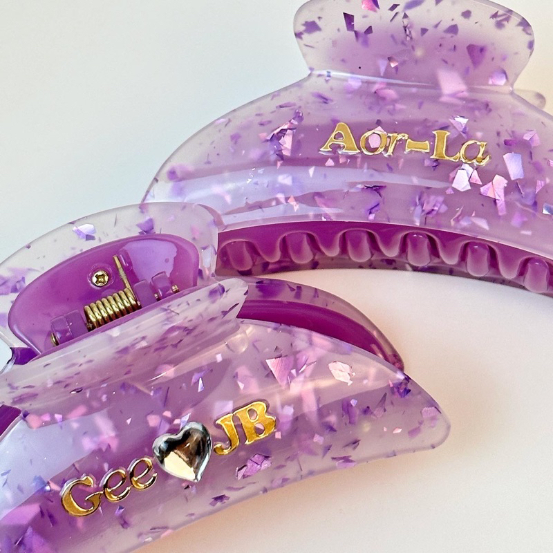 Deep Sprinkle Grape Hair Claw(เข้มขึ้น)