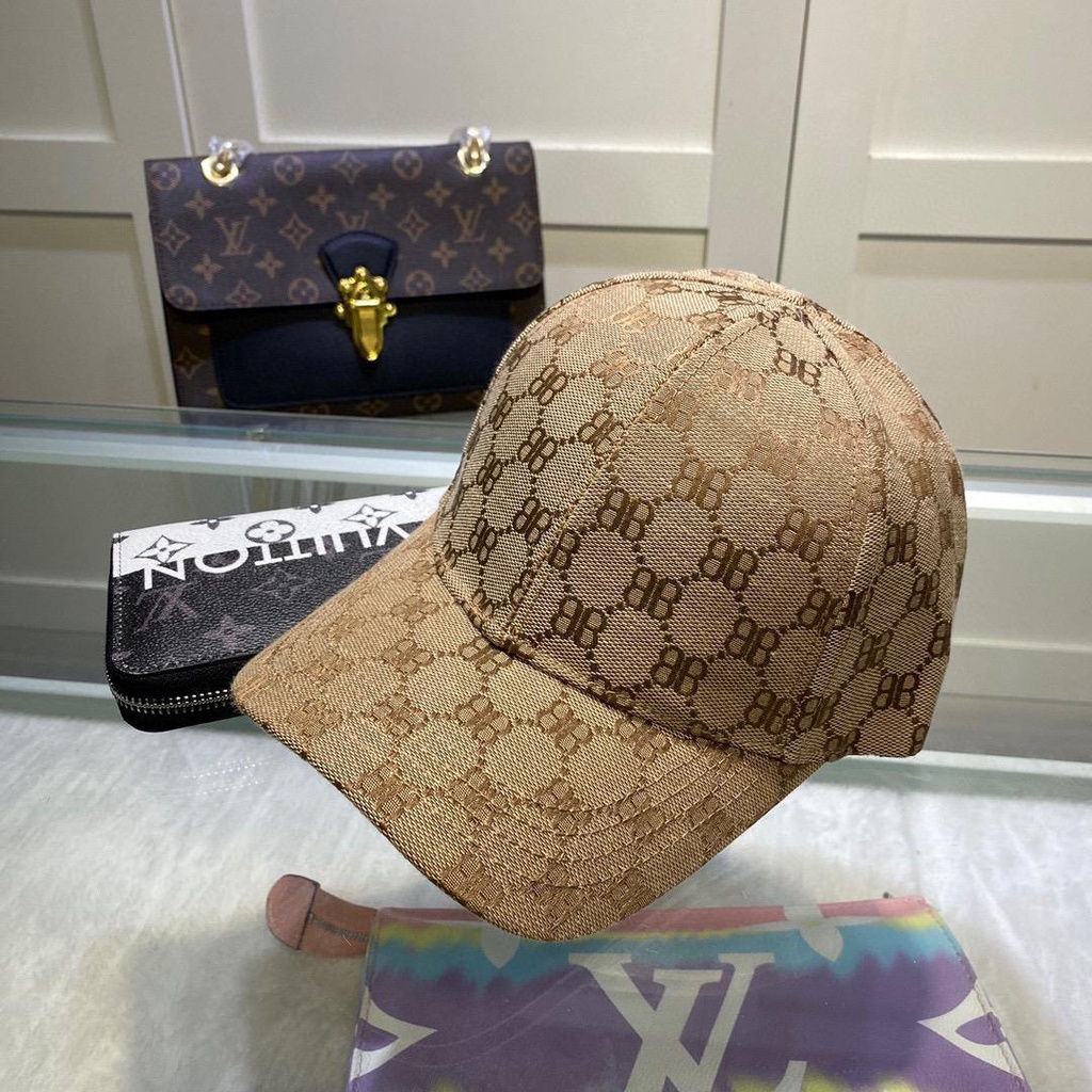 Gucci หมวกเบสบอล กันแดด พิมพ์ลายตัวอักษร B คุณภาพสูง แฟชั่นสําหรับผู้ชาย และผู้หญิง