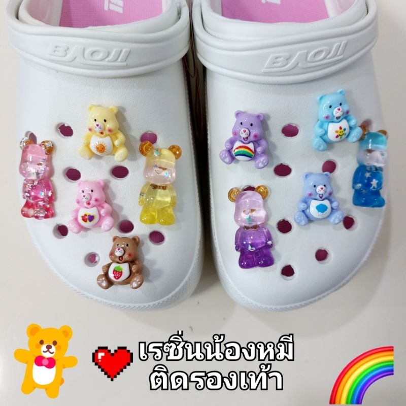 Jibbitz เรซิ่นหมี พร้อมหมุดดำ สำหรับตกแต่ง รองเท้าที่มีรู รองเท้า crocs