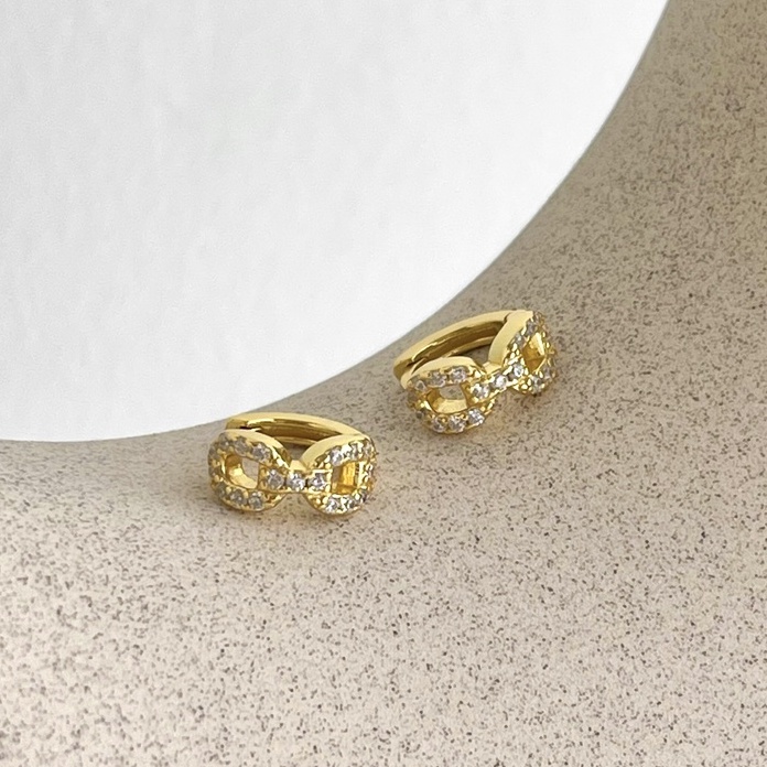 LAC.COLLECTION - Baby Mia Diamond Hoop Earrings ต่างหูห่วงเพชรจิ๋ว