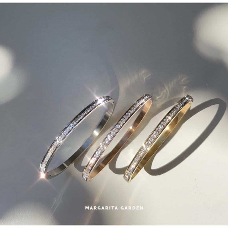 Margarita Half Circle Diamond Stainless Bangle