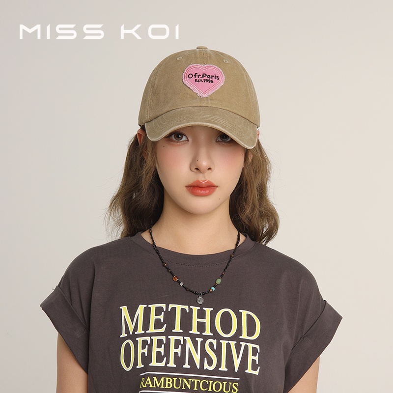 Misskoi [พร้อมส่ง] หมวกเบสบอล ปีกกว้าง ขนาดเล็ก เข้ากับทุกการแต่งกาย สําหรับผู้ชาย และผู้หญิง