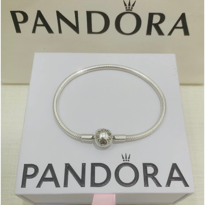Pandora moment snake chain bracelet size 18 แท้100%