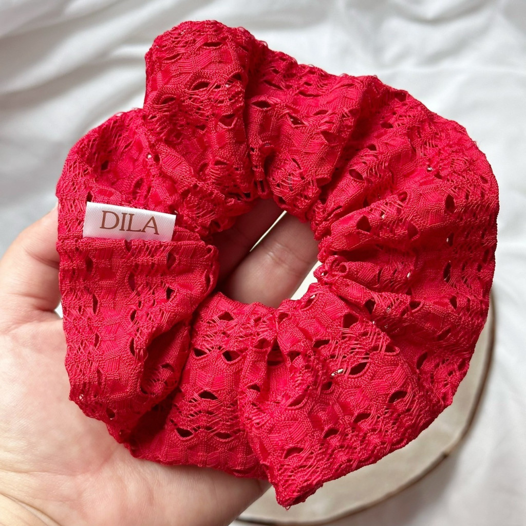 Scrunchie ๐ Oversized ๐ Scarlett