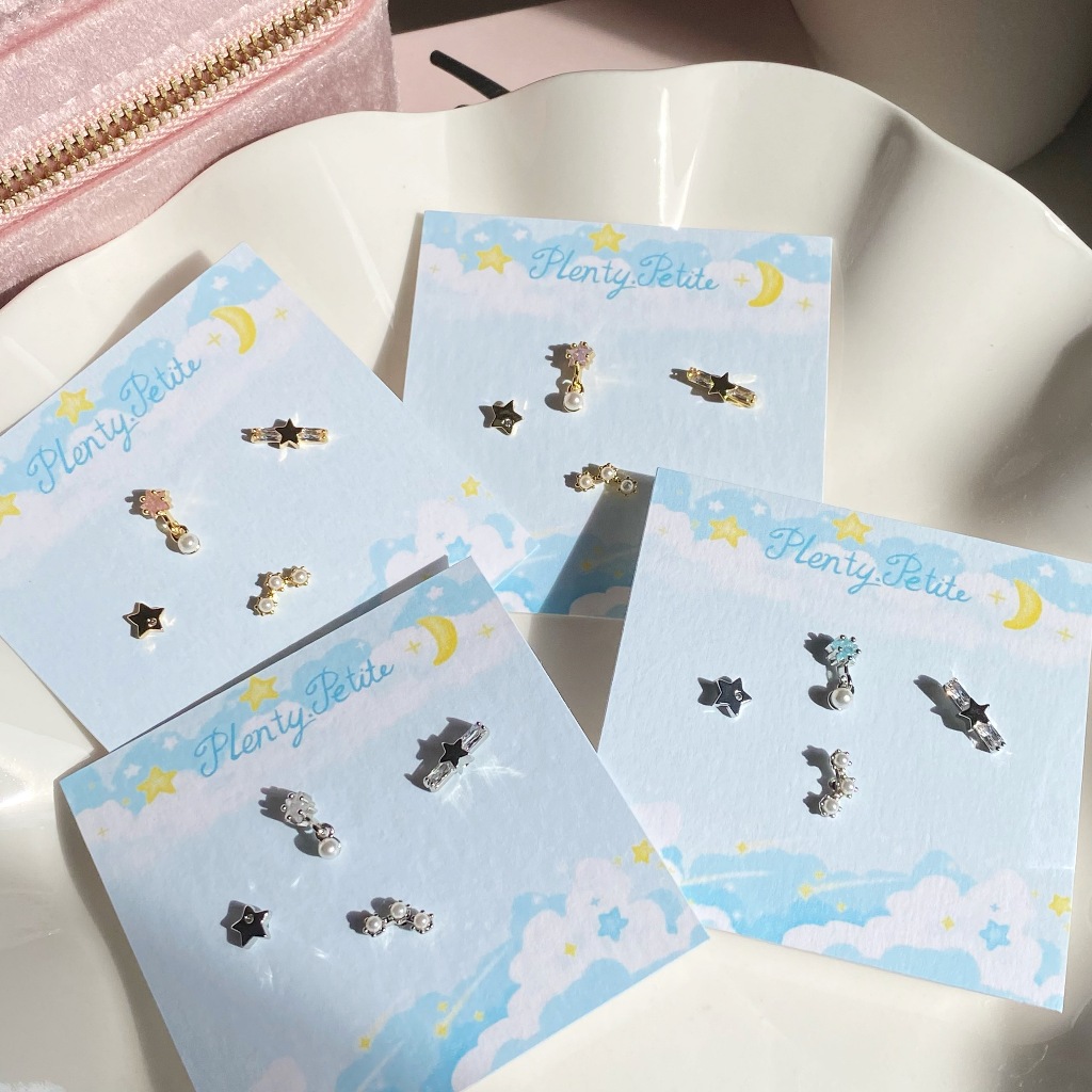 Shiny Star Set ต่างหูจิ๋วรูปดวงดาวแบบเซท 4 ชิ้น