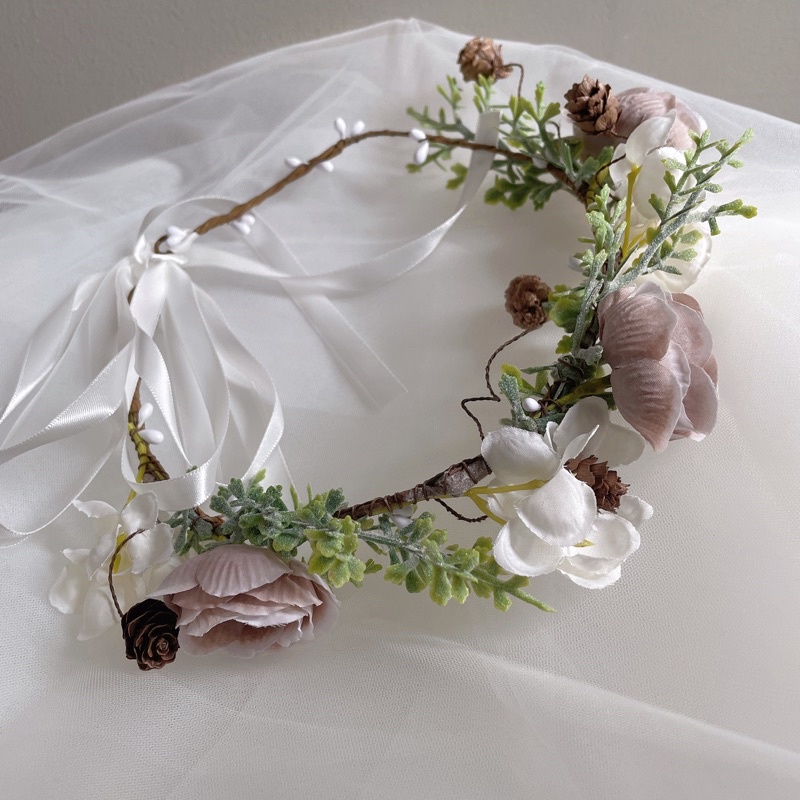 มงกุฎดอกไม้งานสวยหลากหลายโทนสี <ภาพสินค้าจากงานขายจริง >” /></a></p>
<p><a href=