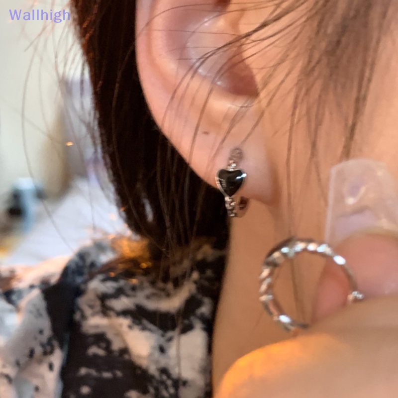 Wallhigh> ต่างหูหนีบ ทองแดง รูปหัวใจ กันออกซิเดชั่น ไม่ระคายเคือง น้ําหนักเบา สีดํา สําหรับผู้หญิง 1 คู่” /></a></p>
<p><a href=