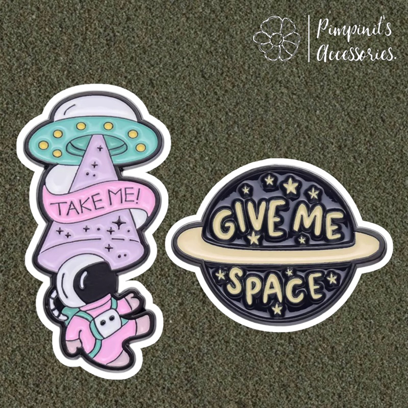 ʕ •ᴥ•ʔ ✿ พร้อมส่ง : เข็มกลัดเซ็ทยานอวกาศ,นักบินอวกาศและดาวเสาร์ | UFO, Astronaut & Saturn Enamel Brooch Pin Set.
