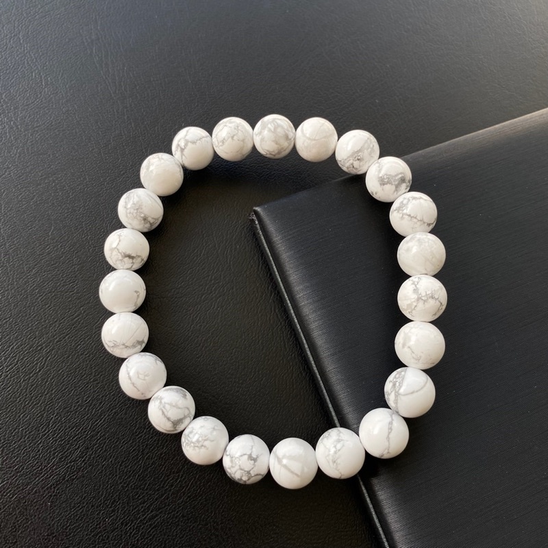กำไลหินแท้ ฮาวไลท์ (Howlite) 8mm และ 10mm