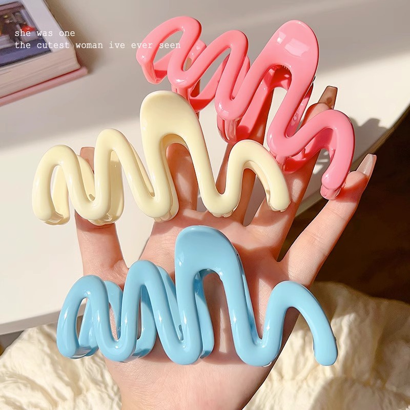กิ๊บติดผม รูปคลื่น ขนาดใหญ่ สีครีม แฟชั่นสําหรับผู้หญิง
