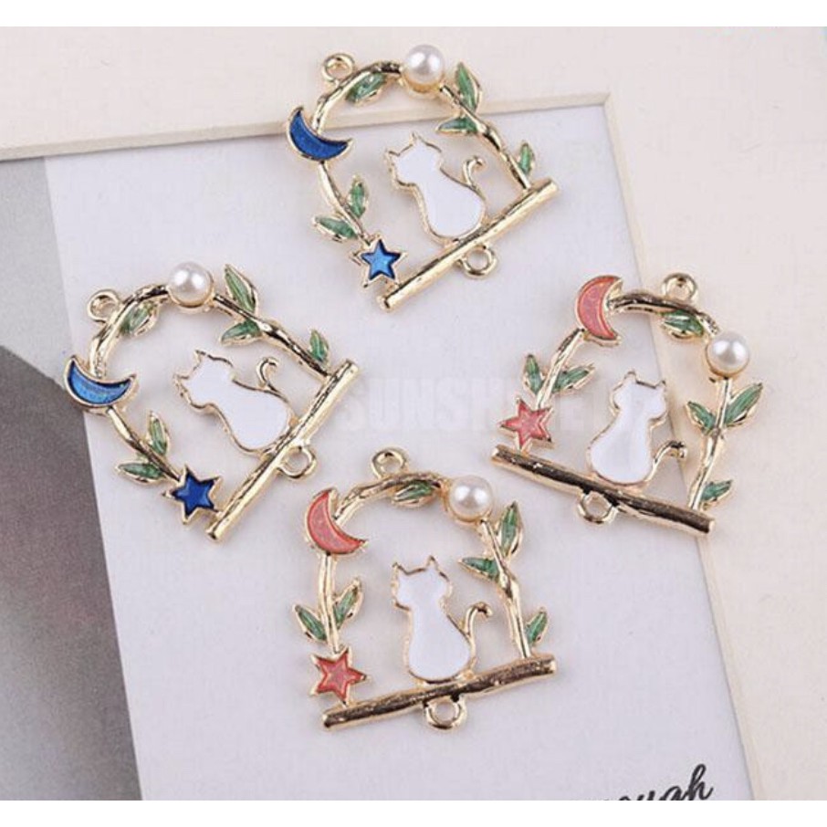 จี้โลหะรูปแมว จี้ห้อยคอแฟชั่น ราคาต่อหนึ่งชิ้น พร้อมส่ง