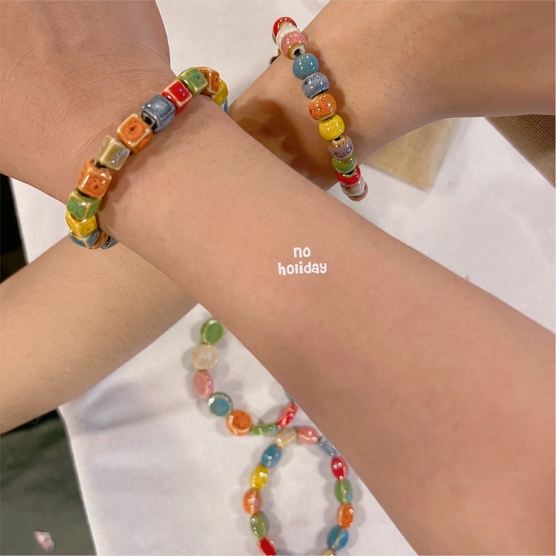 พร้อมส่ง กำใลข้อมือลูกปัดหิน vintage 90’s(มีเก็บปลายทาง) ส่งของทุกวัน