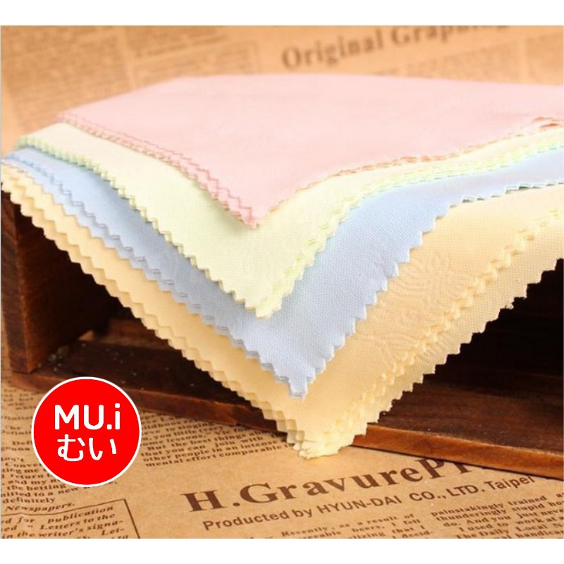ยกแพ๊ค 70 ผืน  ผ้าเช็ดแว่น ผ้าเช็ดเลนส์ ขนาด 13*13 ซม. ราคาส่ง(ผ้าโค๊ต) By MUISUNGSHOP