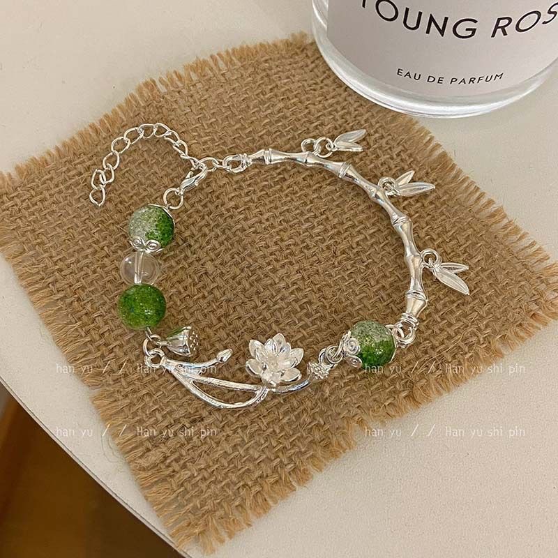 สร้อยข้อมือ ประดับลูกปัดหยกเทียม สีเขียว แฟชั่นสําหรับผู้หญิง