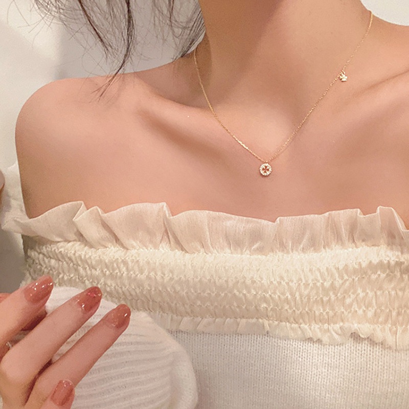 สร้อยคอ จี้ใบโคลเวอร์สี่แฉก สีทอง เหมาะกับของขวัญวันเกิด สไตล์เกาหลี สําหรับนักเรียน