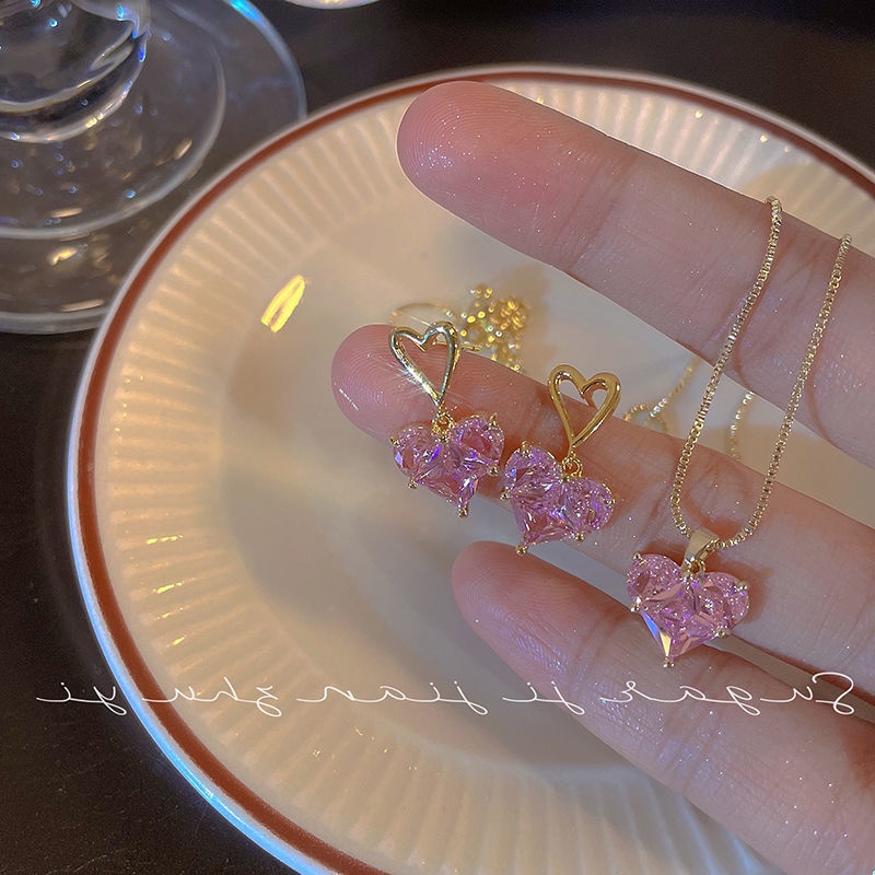 เครื่องประดับ สร้อยคอ ต่างหู จี้รูปหัวใจ ประดับเพทาย สีชมพู แฟชั่นสําหรับผู้หญิง