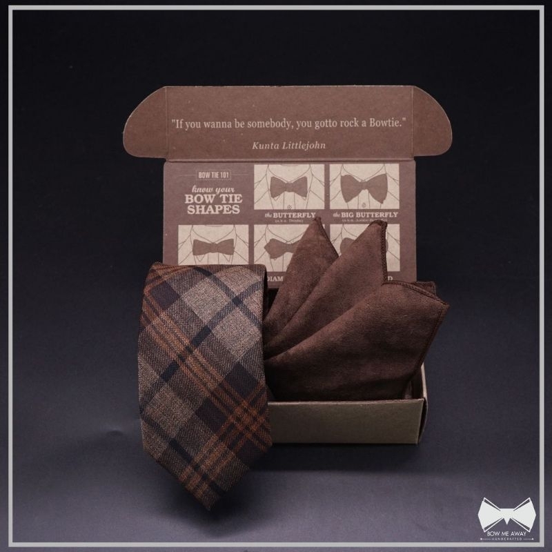 เซ็ทเนคไทผ้าวูลน้ำตาลลายตาราง + ผ้าเช็ดหน้าสูท-Wool Necktie+ pocket square set