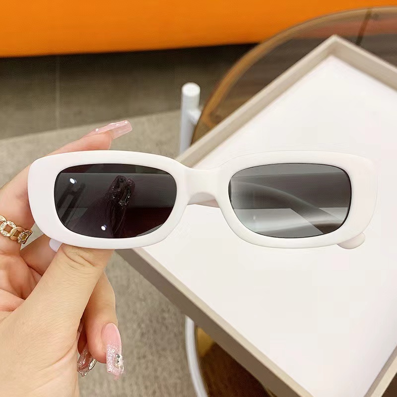 แว่นตากันแดดแฟชั่น ทรงวงรี สีพื้น สไตล์เกาหลีเรโทร สําหรับเด็ก Hello-glasses