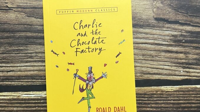 【หนังสือภาษาอังกฤษ】Charlie and the Chocolate Factory English Version